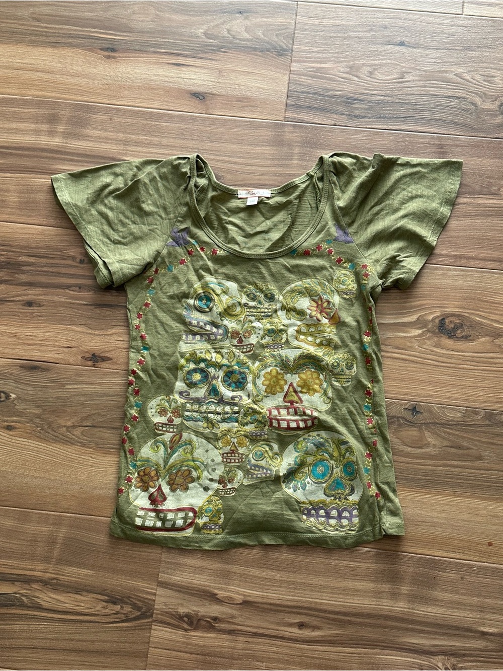Lux Olive Short Sleeve Tee with Colorful Skull Cluster